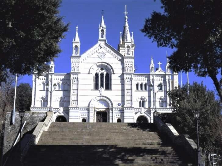 Fronte Del Golf Apartment Rapallo Luaran gambar